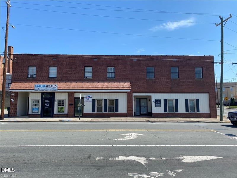 342 Maple Ave, Burlington, NC 27215