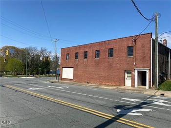 342 Maple Ave, Burlington, NC 27215