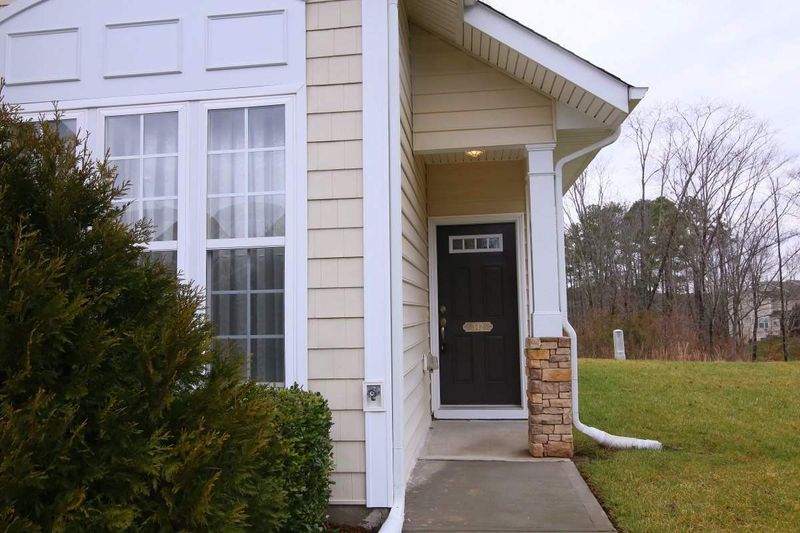 342 Red Elm Dr, Durham, NC 27713