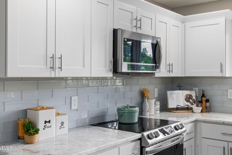 3420 Blue Ridge Rd, Raleigh, NC 27612