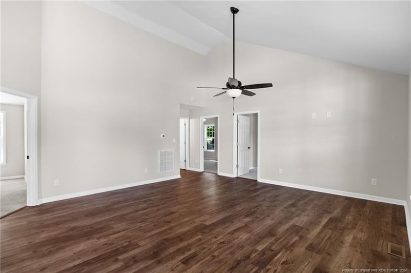 3420 Green Valley Rd, Fayetteville, NC 28311