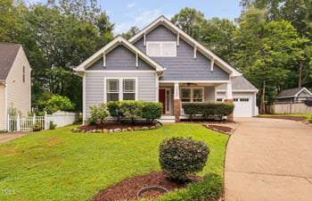 3420 Suncrest Village Ln, Raleigh, NC 27616