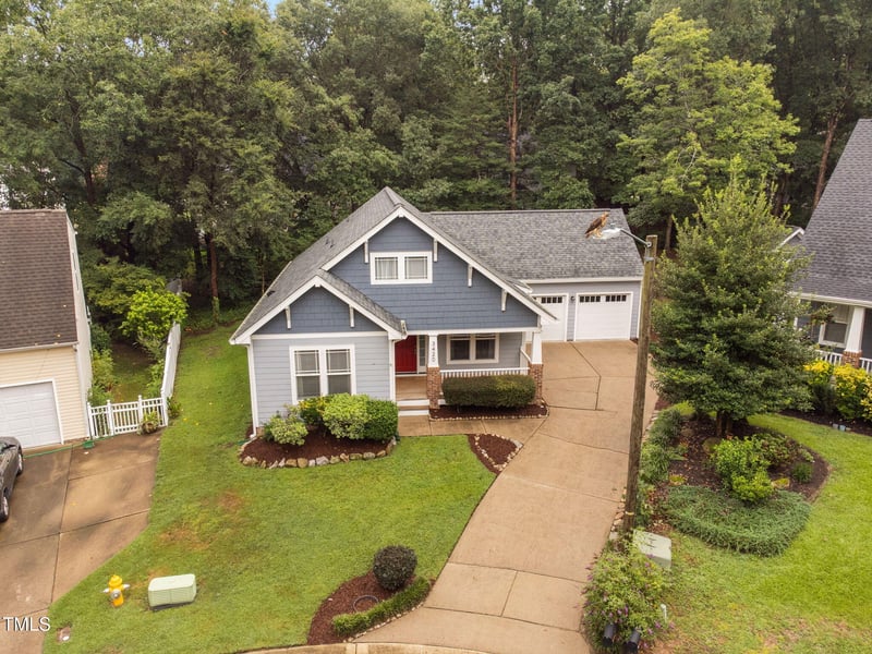 3420 Suncrest Village Ln, Raleigh, NC 27616