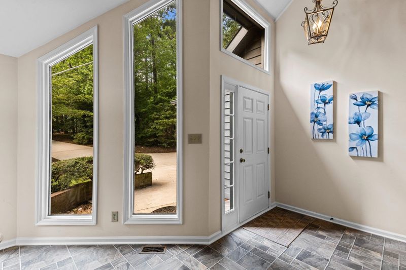 3421 Ashmill Ct, Apex, NC 27539