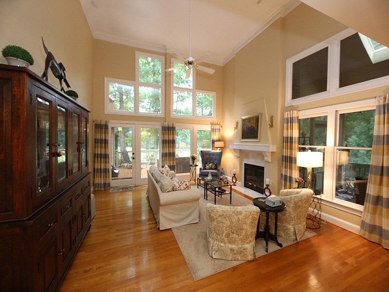 3421 Fairway Ln, Durham, NC 27712