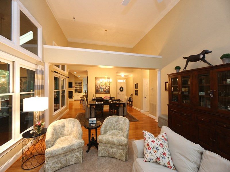 3421 Fairway Ln, Durham, NC 27712