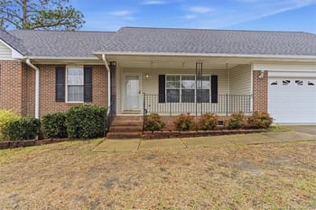 3421 Masters Dr, Hope Mills, NC 28348