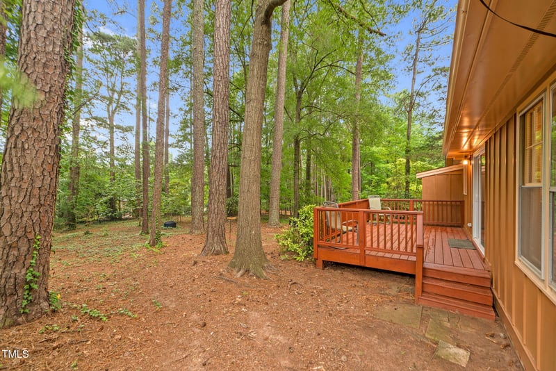 3421 Octavia St, Raleigh, NC 27606