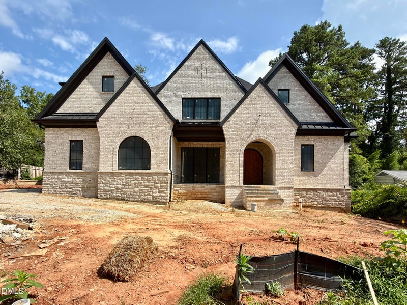 3422 Redbud Ln, Raleigh, NC 27607