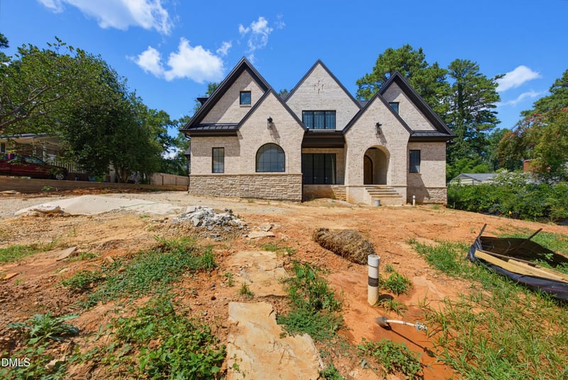 3422 Redbud Ln, Raleigh, NC 27607