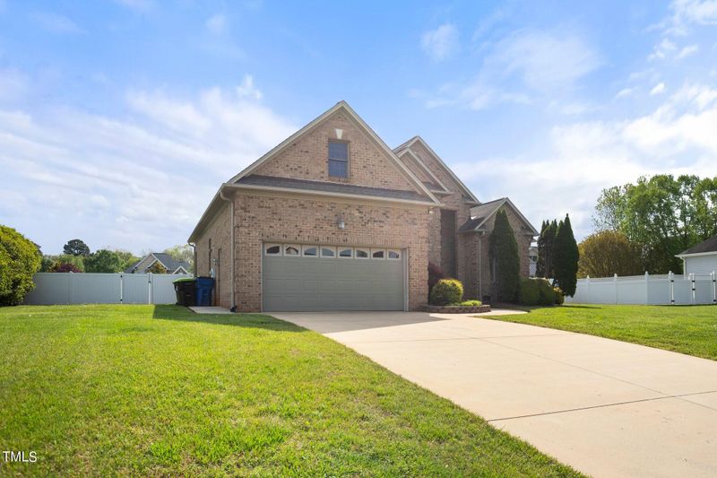 3424 Brookstone Dr, Burlington, NC 27215