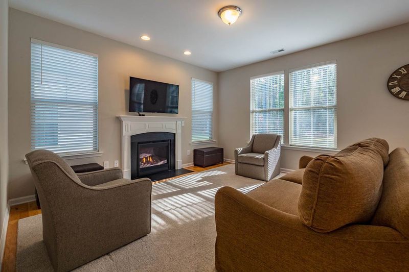 3424 Flat River Dr, Durham, NC 27703