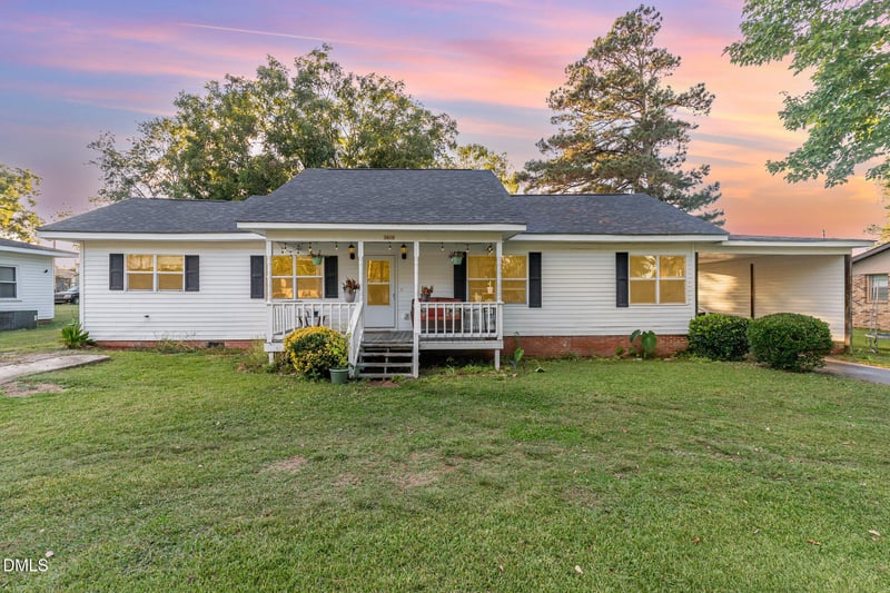 3424 Meade St, Sanford, NC 27332