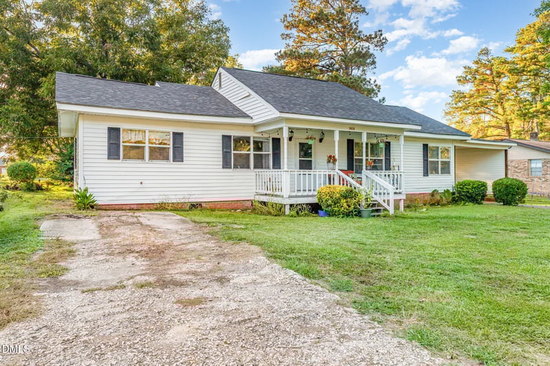 3424 Meade St, Sanford, NC 27332