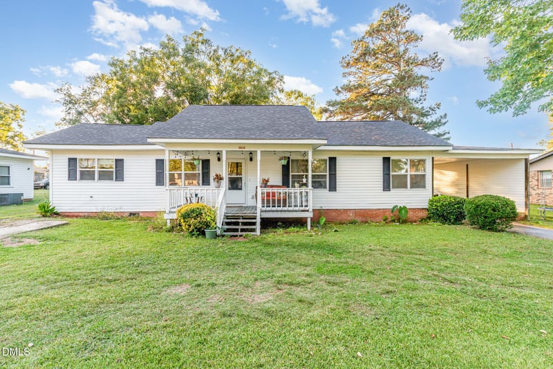 3424 Meade St, Sanford, NC 27332