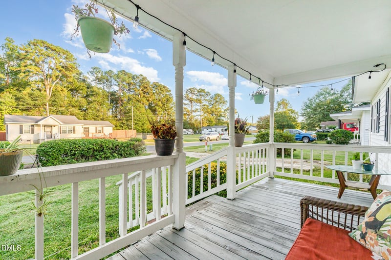 3424 Meade St, Sanford, NC 27332