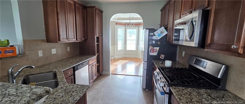 3424 Summer Cove Dr, Fayetteville, NC 28306