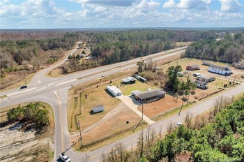 3425 Old Nc 24 Hwy, Clinton, NC 28328