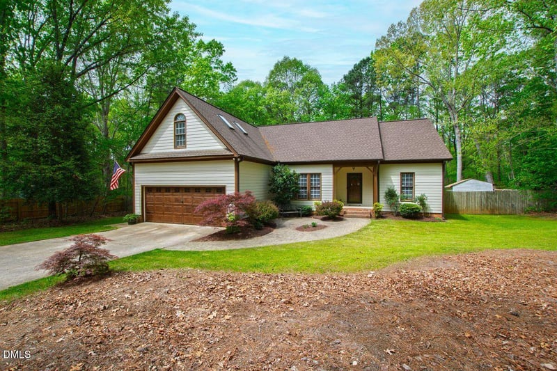 3428 Hardwood Dr, Apex, NC 27539