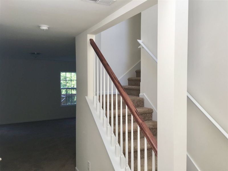 3429 Kernstown Dr, Raleigh, NC 27610