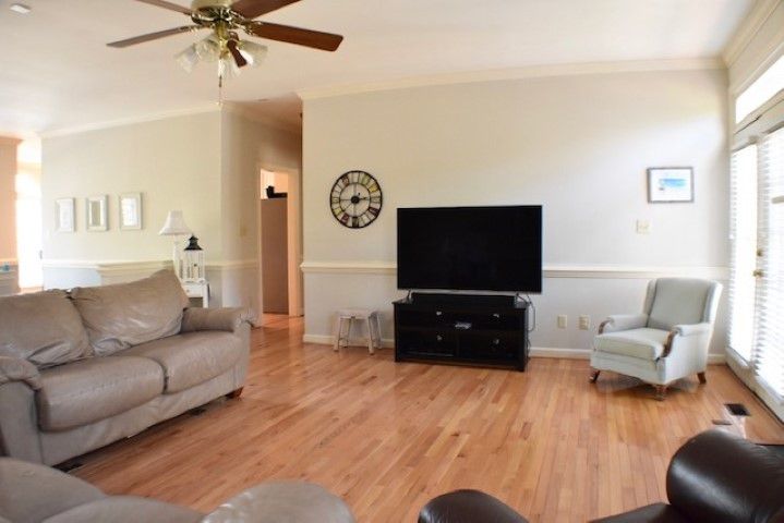 3429 Roxbury Dr, Wake Forest, NC 27587