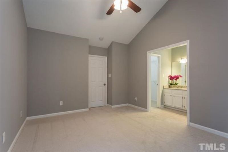 3429 Singleleaf Ln, Raleigh, NC 27616