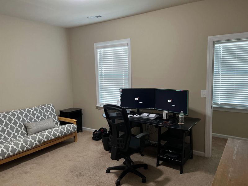 343 Castle Rock Ln, Cary, NC 27519