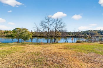 343 Croft Dr, Fayetteville, NC 28312