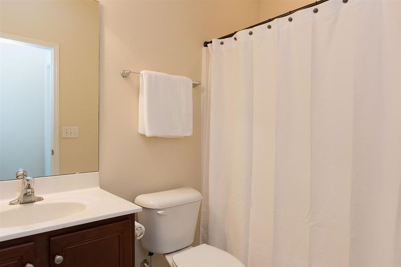 343 Genoa Ln, Clayton, NC 27527