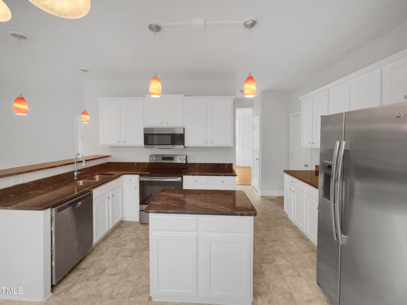 343 Greenlyn Dr, Clayton, NC 27527