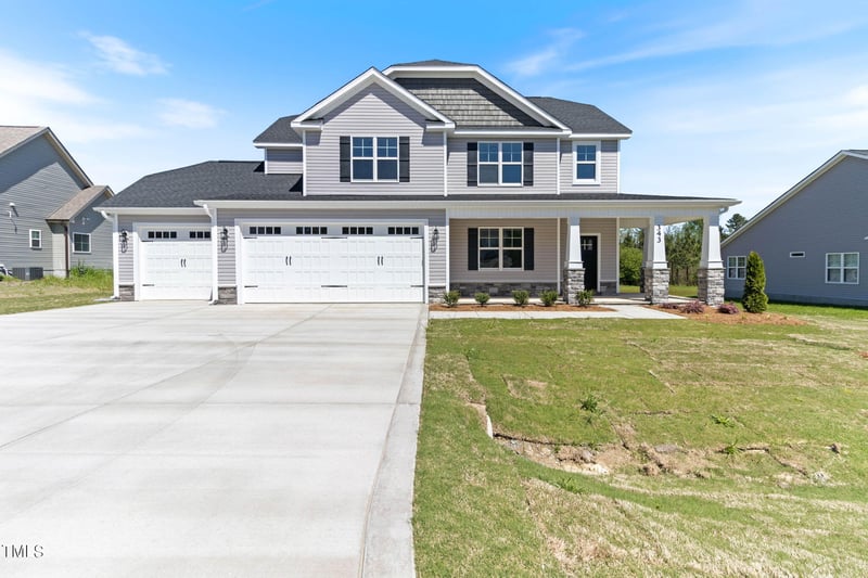 343 Jackson Pond Dr, Smithfield, NC 27577