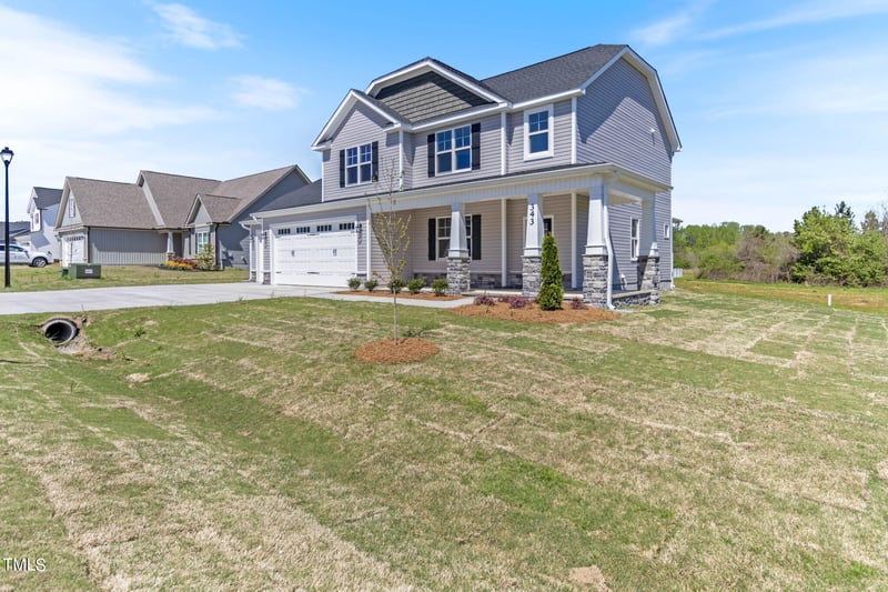 343 Jackson Pond Dr, Smithfield, NC 27577