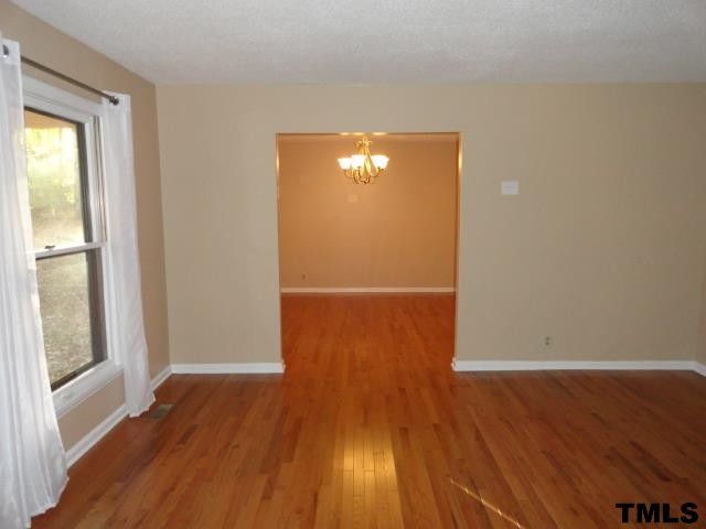 343 Warren Ct, Chapel Hill, NC 27516