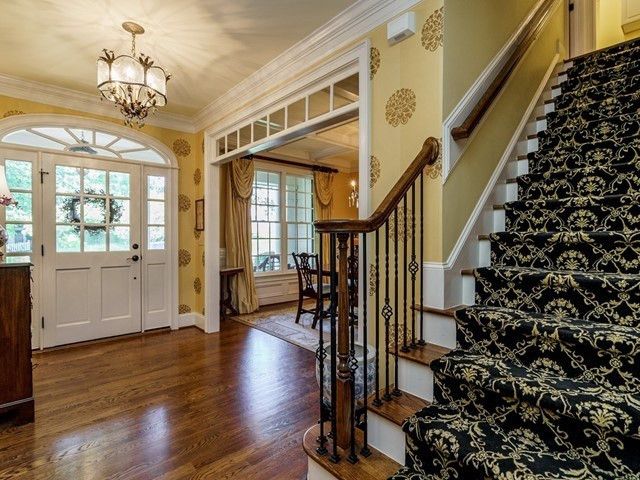 3430 Redbud Ln, Raleigh, NC 27607