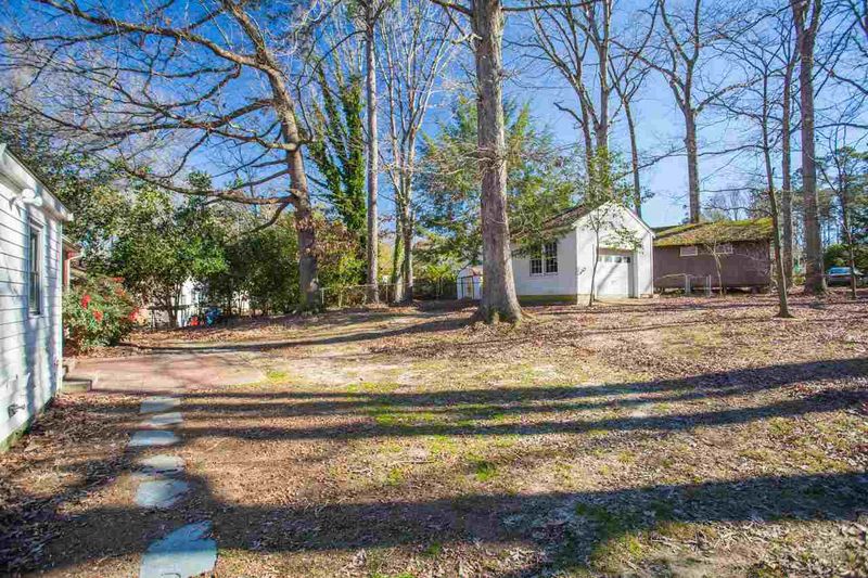 3432 Cheyenne Rd, Raleigh, NC 27609