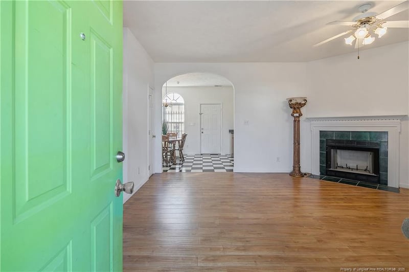 3432 Ireland Dr, Hope Mills, NC 28348