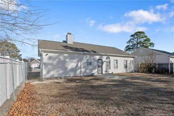3432 Ireland Dr, Hope Mills, NC 28348
