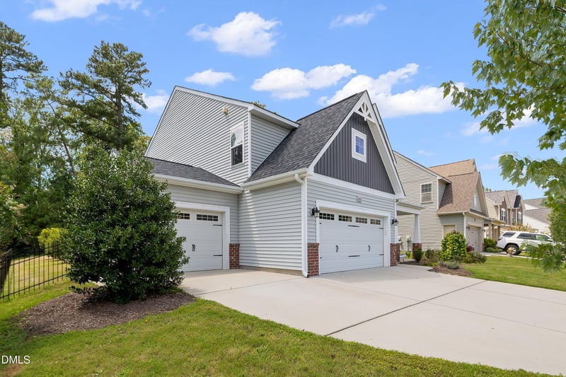 3433 Grosbeak Way, Raleigh, NC 27616