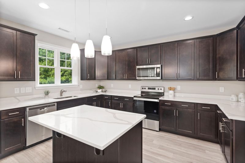 3436 Big Woods Rd, Raleigh, NC 27616