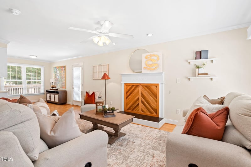 3436 Candlebrook Ct, Mebane, NC 27302