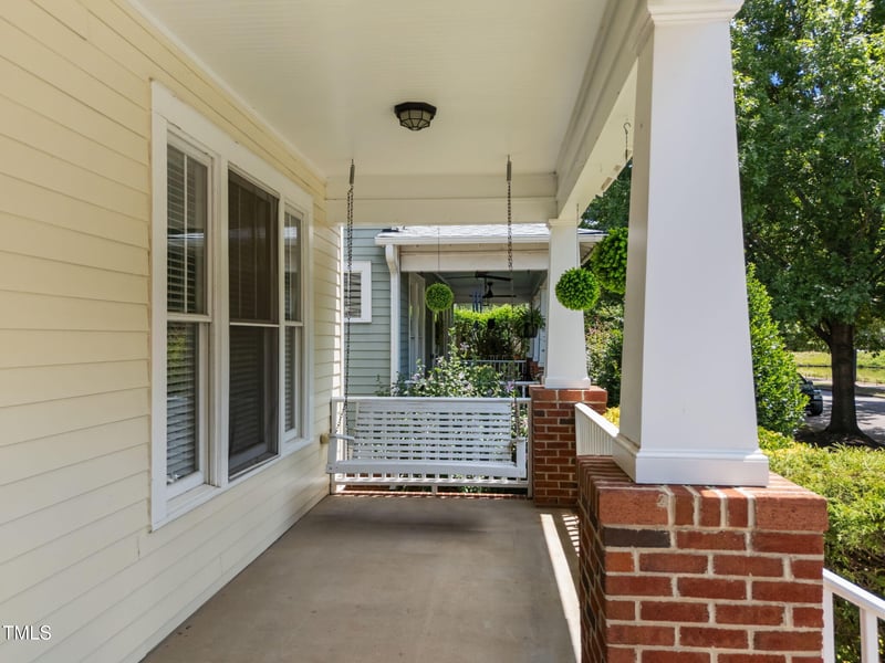3436 Falls River Ave, Raleigh, NC 27614