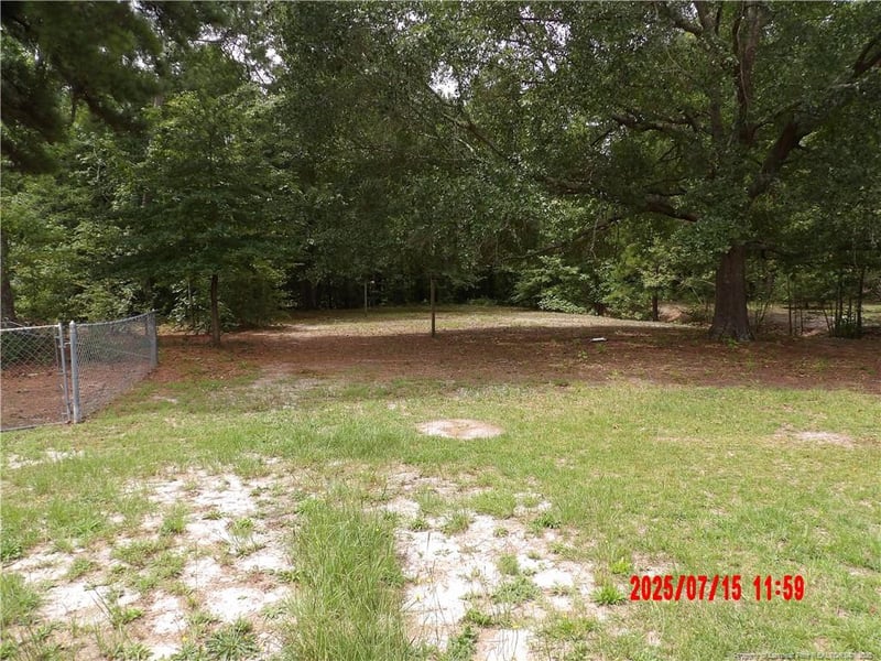 3436 Sandpiper Rd, Fayetteville, NC 28312