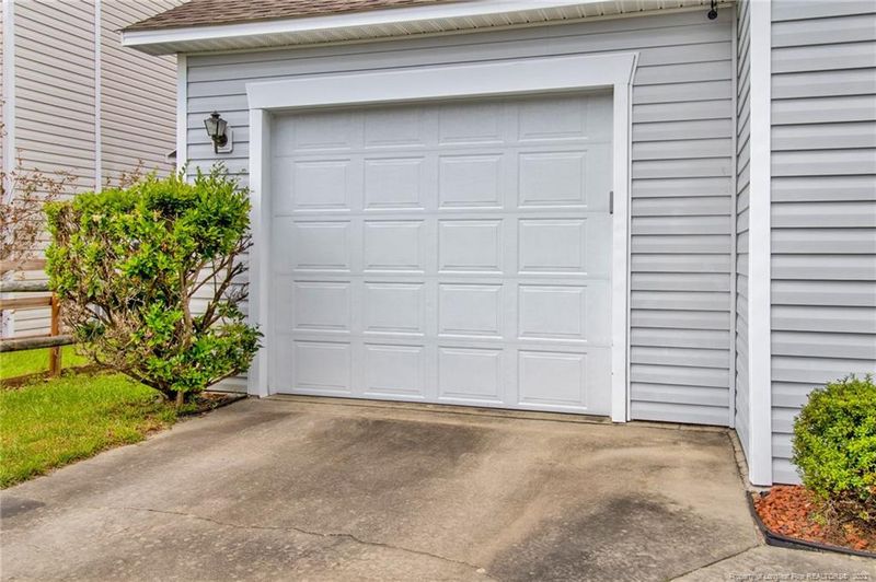 3437 Ireland Dr, Hope Mills, NC 28348