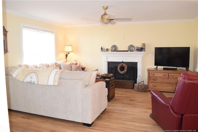 344 Braddock Dr, Lillington, NC 27546