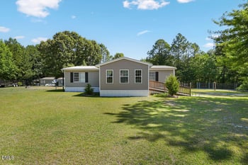 344 Pine Needles Dr, Lillington, NC 27546