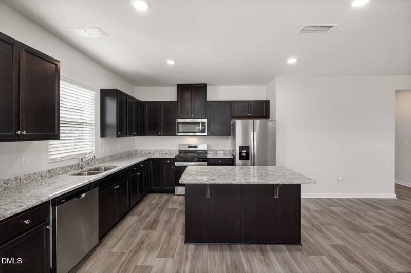 344 Scottsdale Dr, Sanford, NC 27330