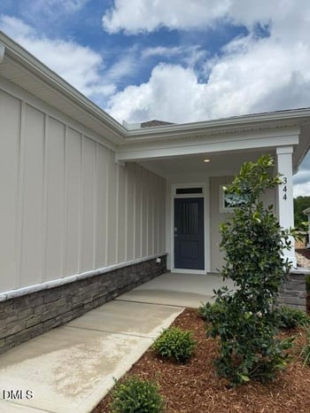 344 Village Walk Dr, Clayton, NC 27520