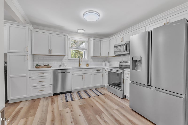 3440 Apache Dr, Raleigh, NC 27609