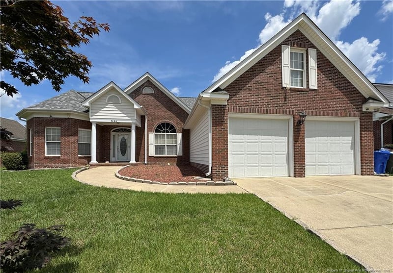 3446 Beckford Ln, Fayetteville, NC 28304