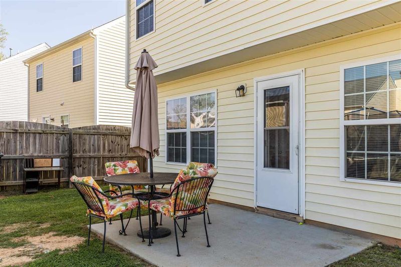 3446 Ferdilah Ln, Raleigh, NC 27610